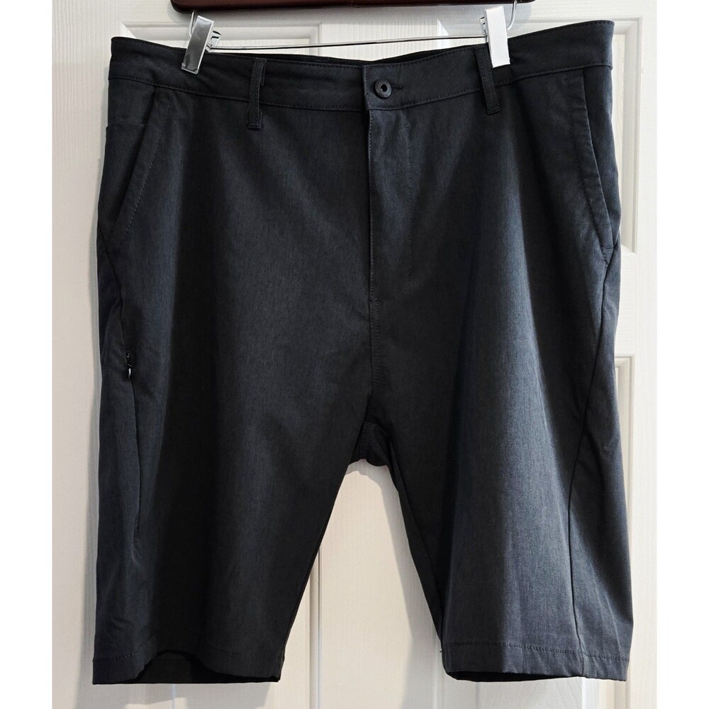 Kenneth Cole NY Men's Tech Performance Shorts Gray Size 36 4-Way Stretch Travel